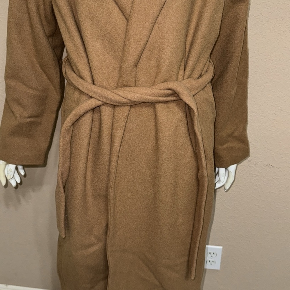 Making the Cut Wool Coat WINNING LOOK Andrea's Wool Camel Coat - Picture 8 of 10